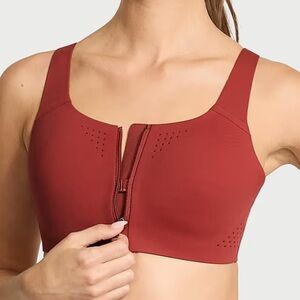 Victoria's Secret featherweight max Zipper Front Sports Bra